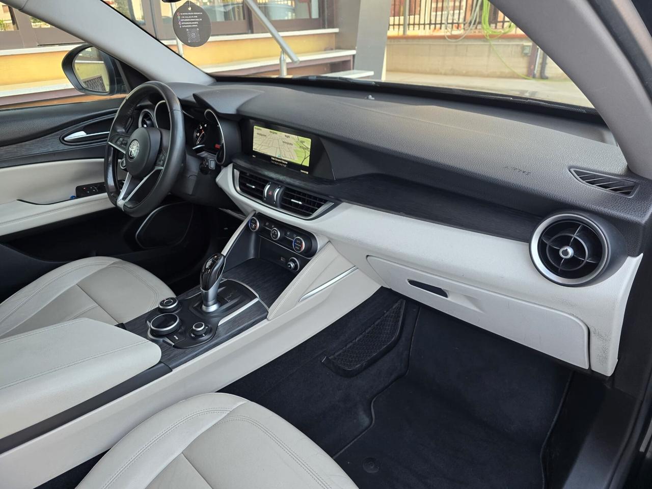 Alfa Romeo Stelvio 2.2 Turbodiesel 190 CV AT8 Q4 Executive