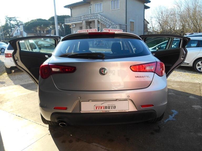Alfa Romeo Giulietta 1.6 JTDm 120 CV Super NEOPATENTATI