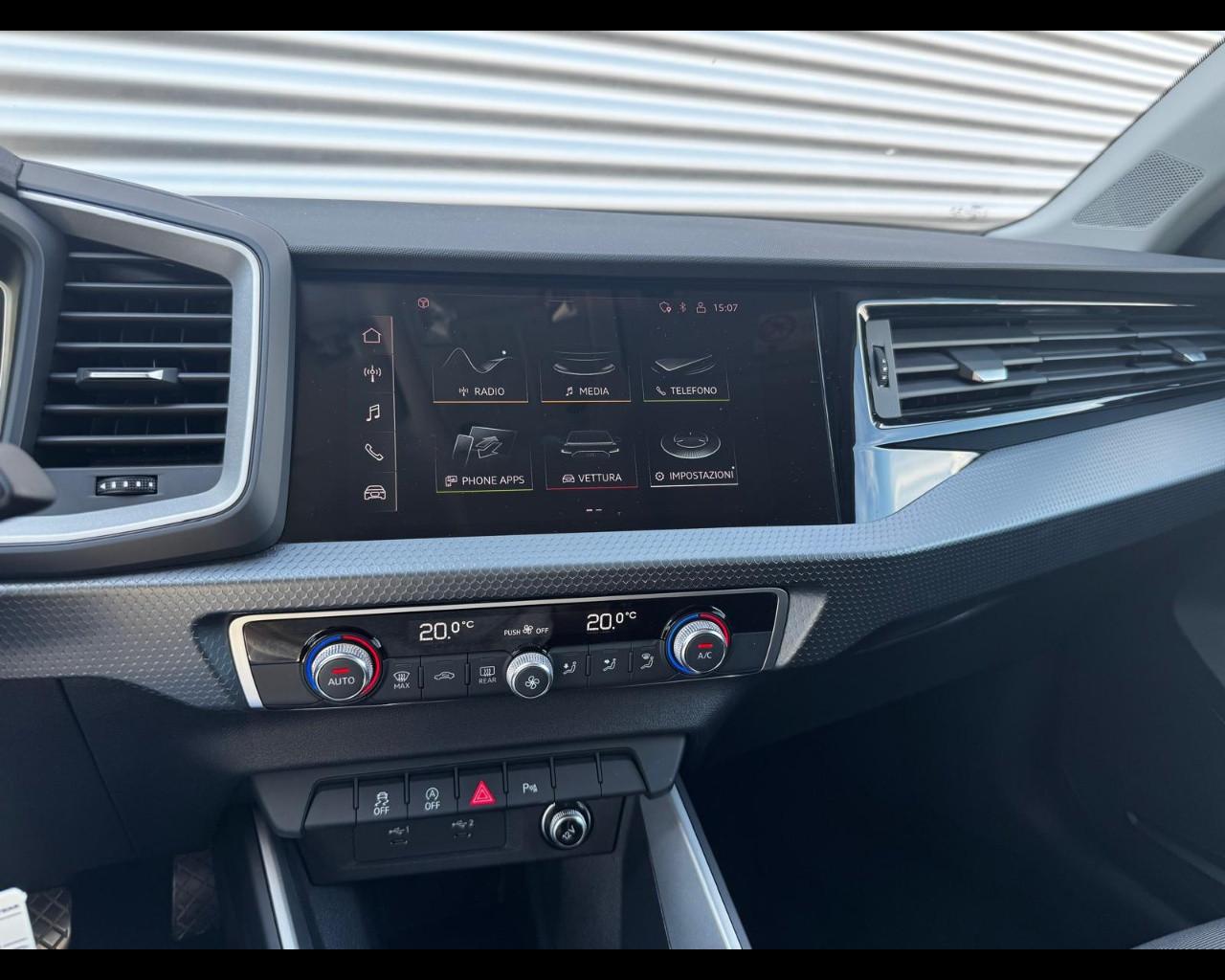 AUDI A1 ALLSTREET 30 TFSI S-TRONIC ADMIRED