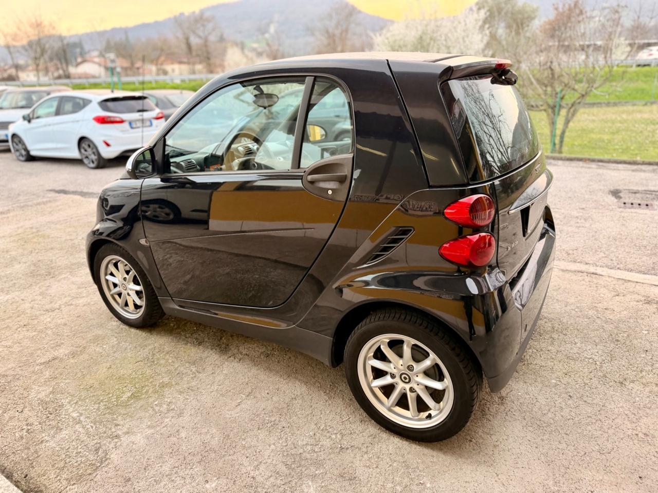 Smart ForTwo 1.0 52 kW coupé passion OK NEOPATENTATI
