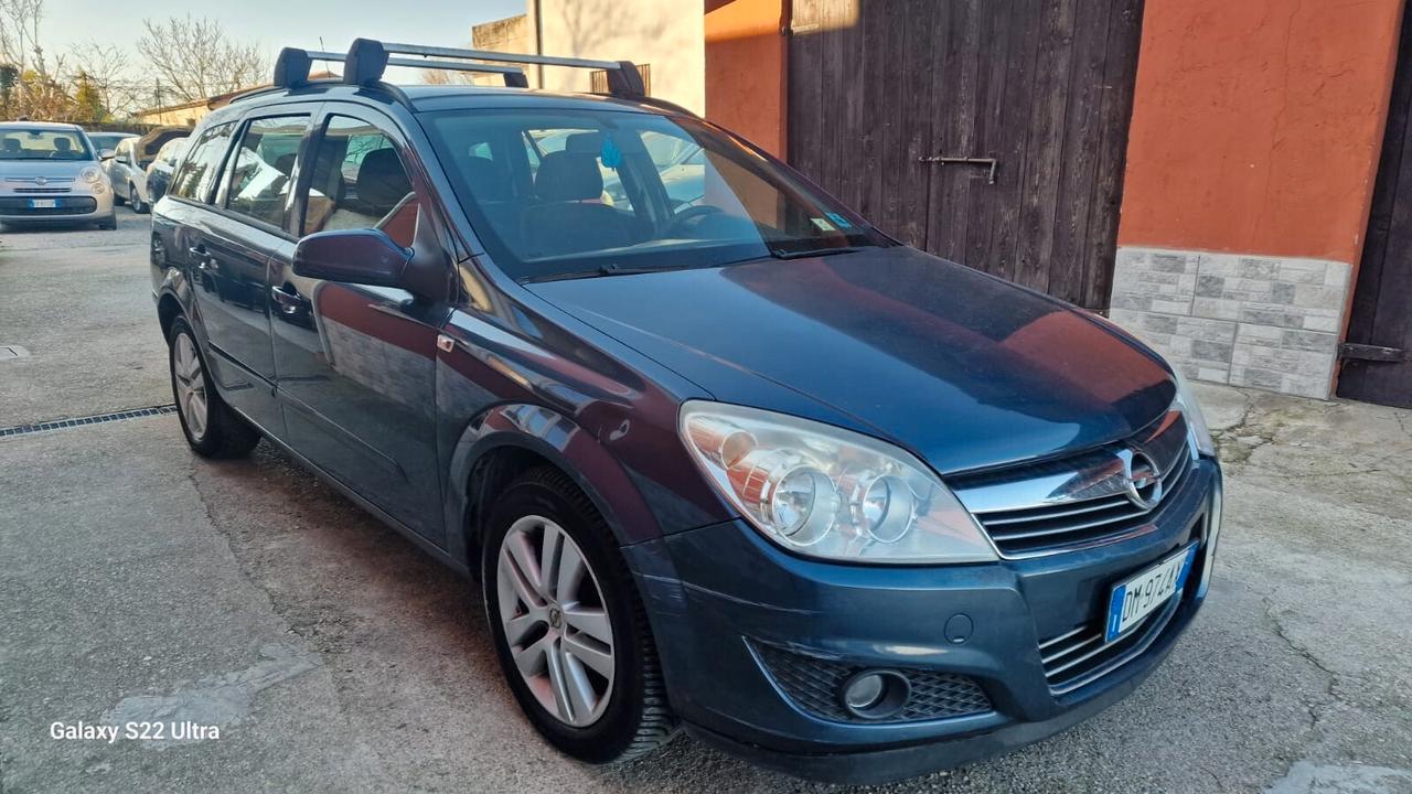 Opel Astra 1.7 CDTI 101CV Station Wagon Club