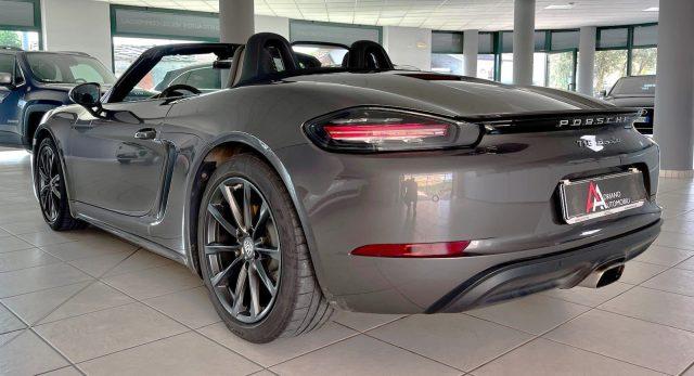 PORSCHE 718 Spyder Boxster 2.0