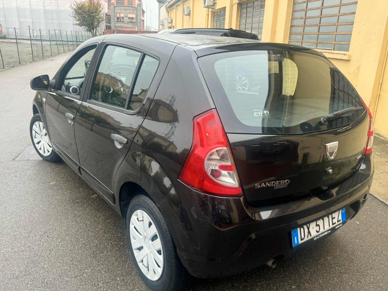 Dacia Sandero Anno 2010 1.4 GPL/BENZ