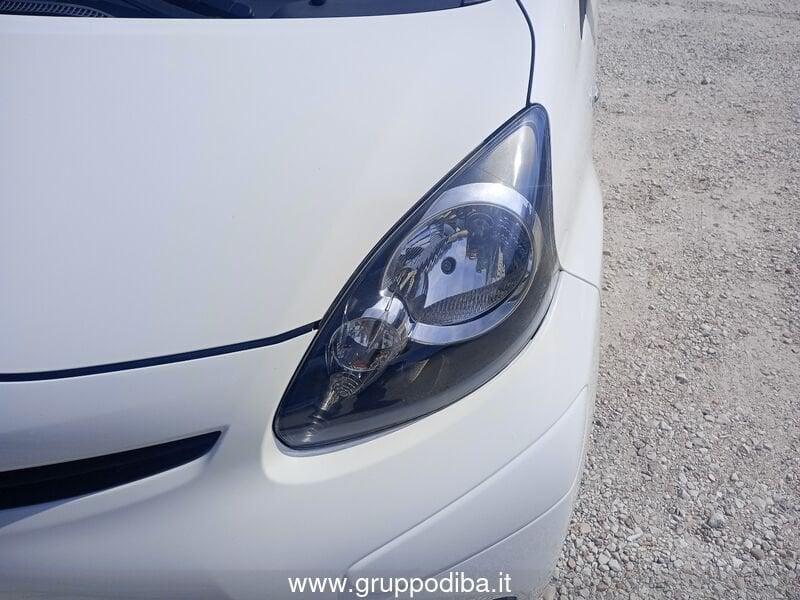 Toyota Aygo I 2012 5p 1.0 Active connect