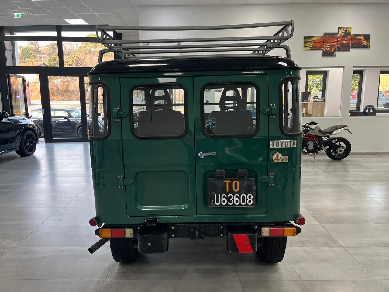 Toyota Land Cruiser BJ 40