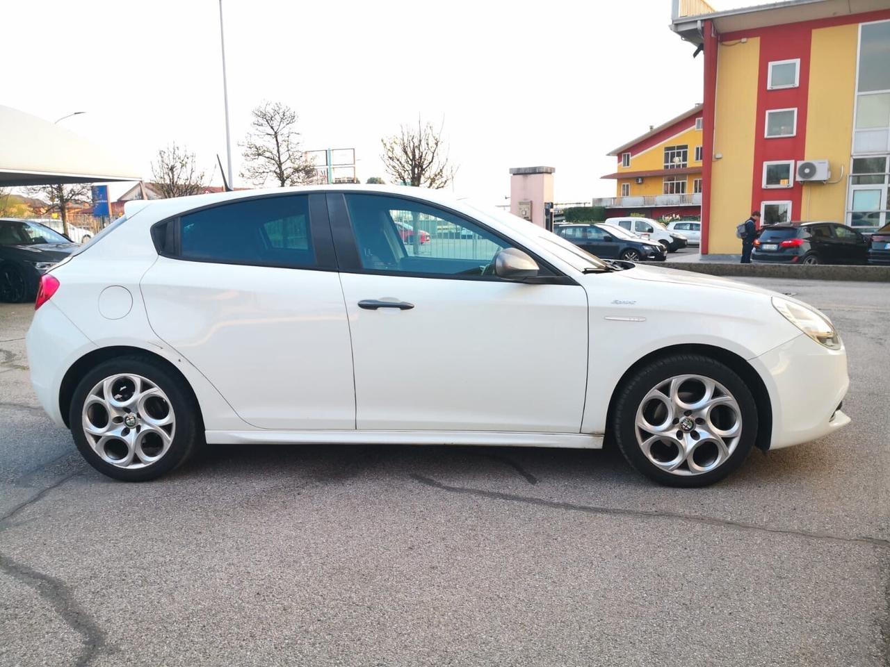 Alfa Romeo Giulietta 1.6 JTDm-2 105 CV Sprint ***UNIPROPRIETARIO***