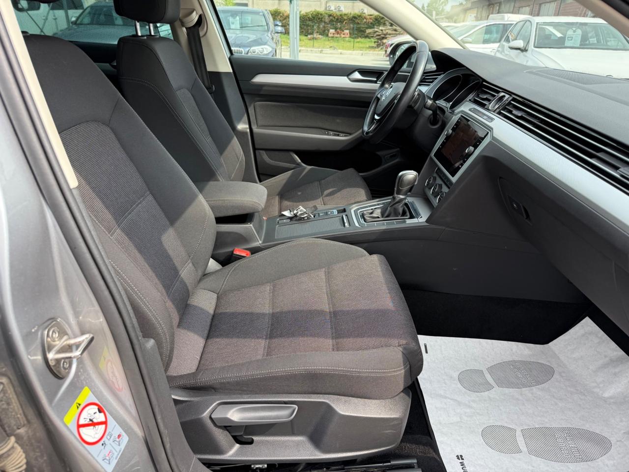Volkswagen Passat Variant 1.6 TDI DSG UNICO PROPRIETARIO