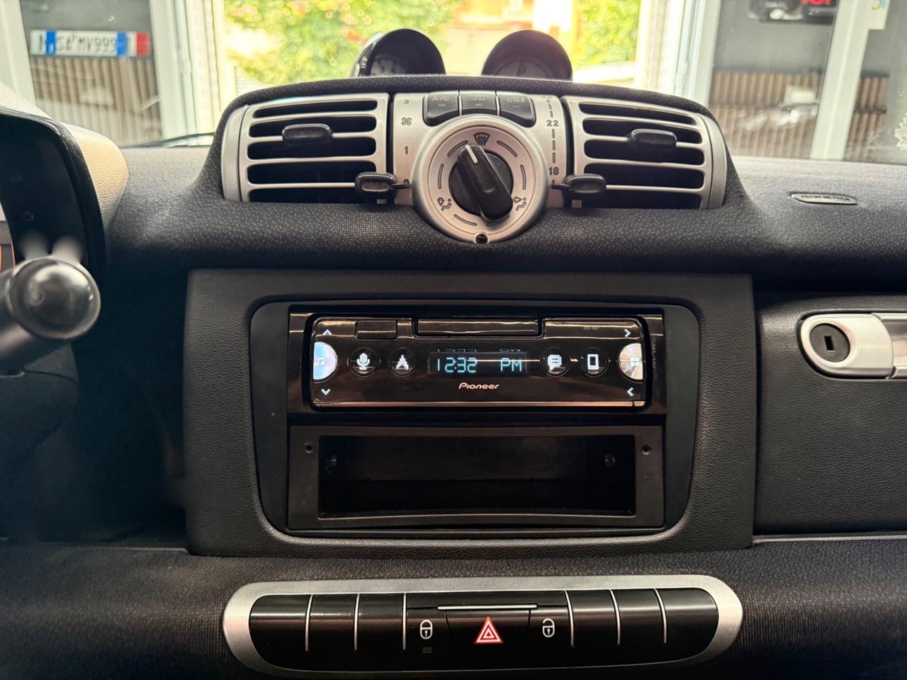 Smart ForTwo 1000 52 kW MHD coupé passion