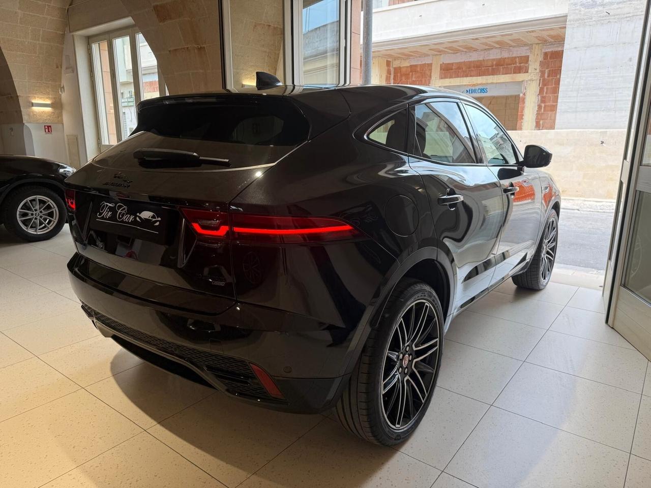 JAGUAR E-PACE 2.0D AWD R-DYNAMIC BLACK MHEV 204CV TETTO PELLE NAVI ANNO 2022