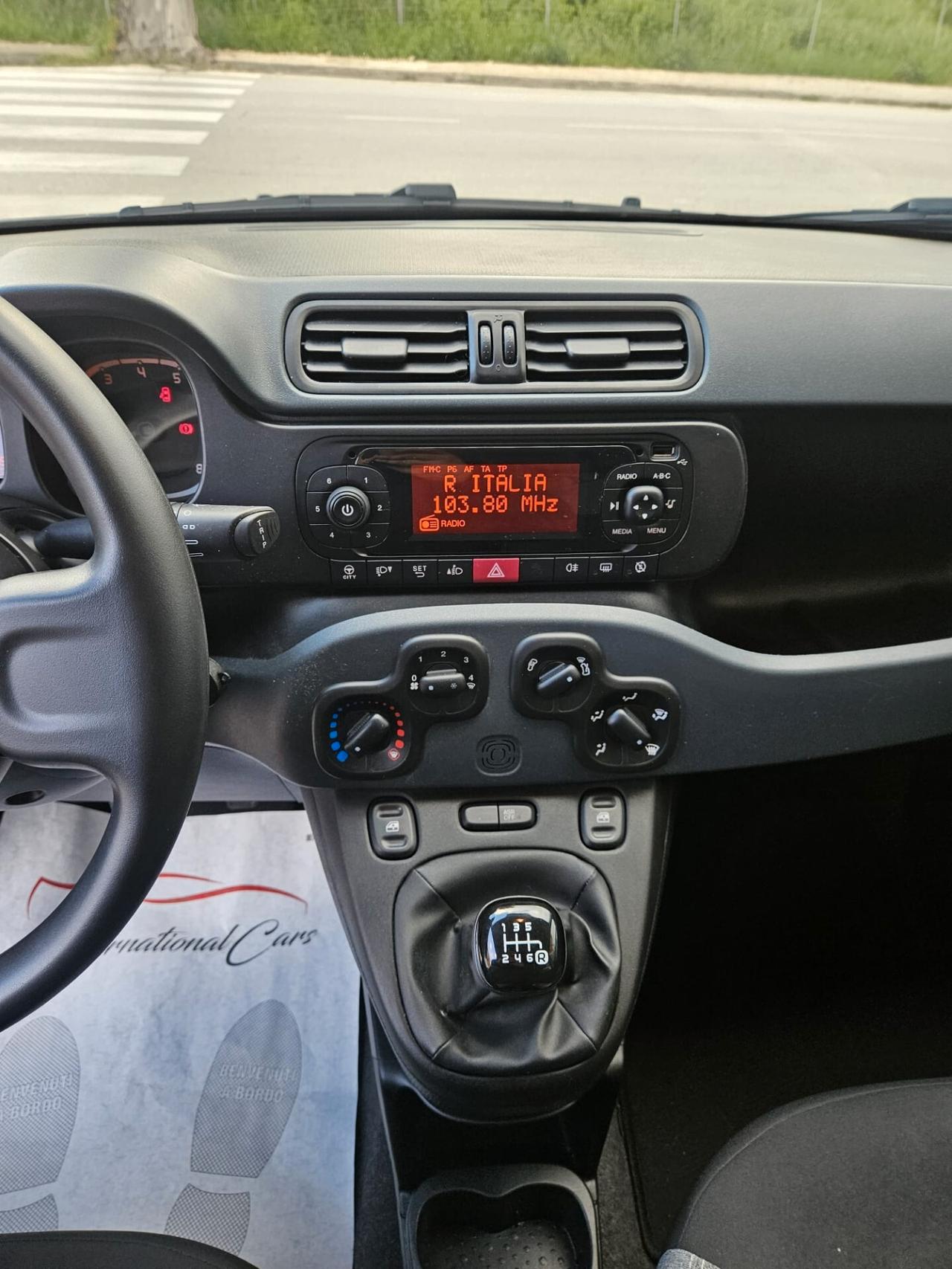 Fiat Panda 1.0 benzina Hybrid firefly 70cv