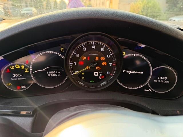Porsche Cayenne 3.0 V6 E-Hybrid
