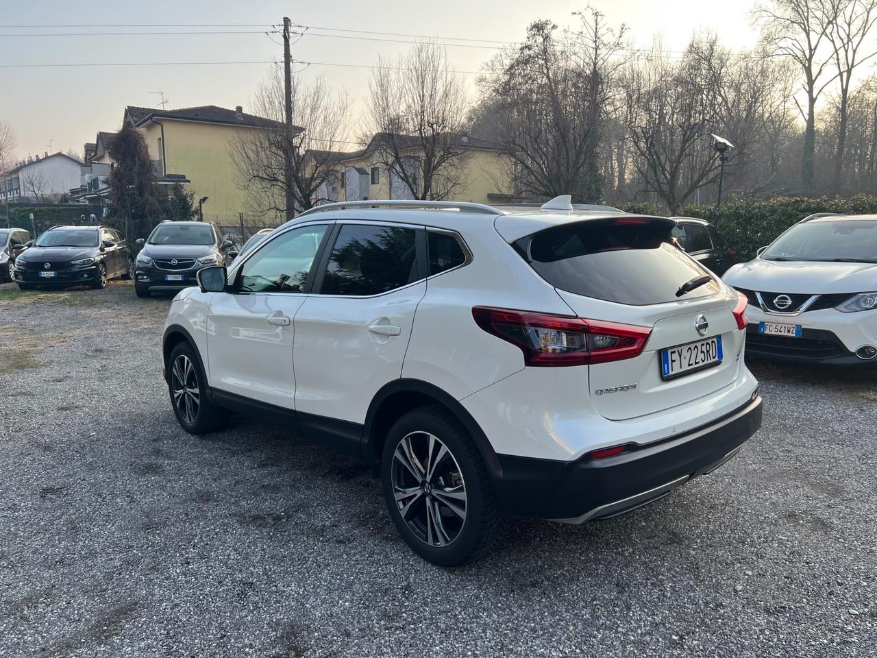Nissan Qashqai 1.3 DIG-T 140 CV N-Connecta*NAVI*TETTO