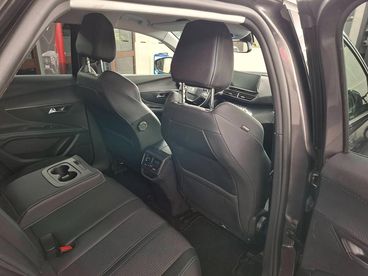 Peugeot 3008 BlueHDi 130 S&S Active