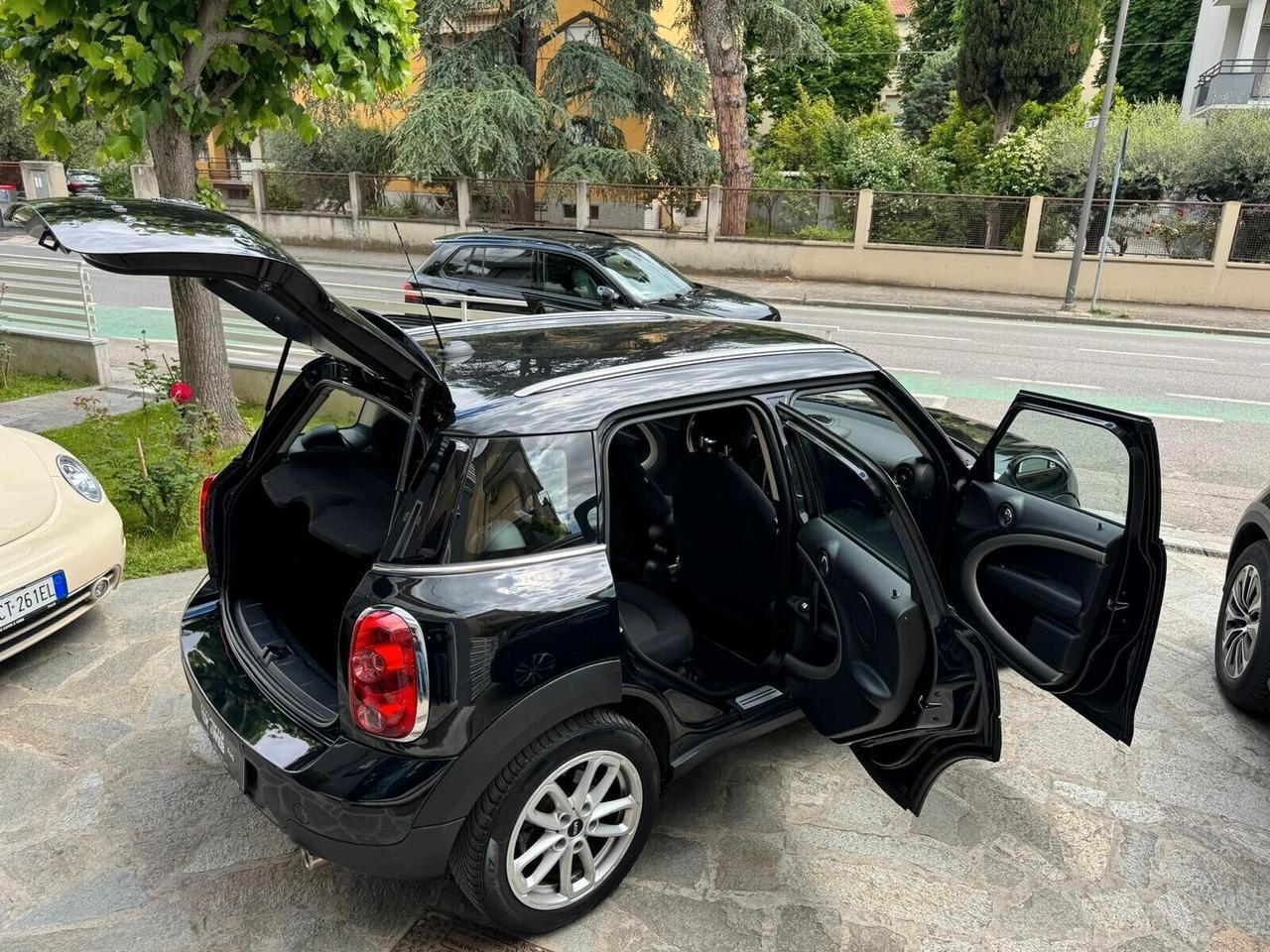 MINI 1.6 One D BUSINESS XL COUNTRYMAN NEOPATENT
