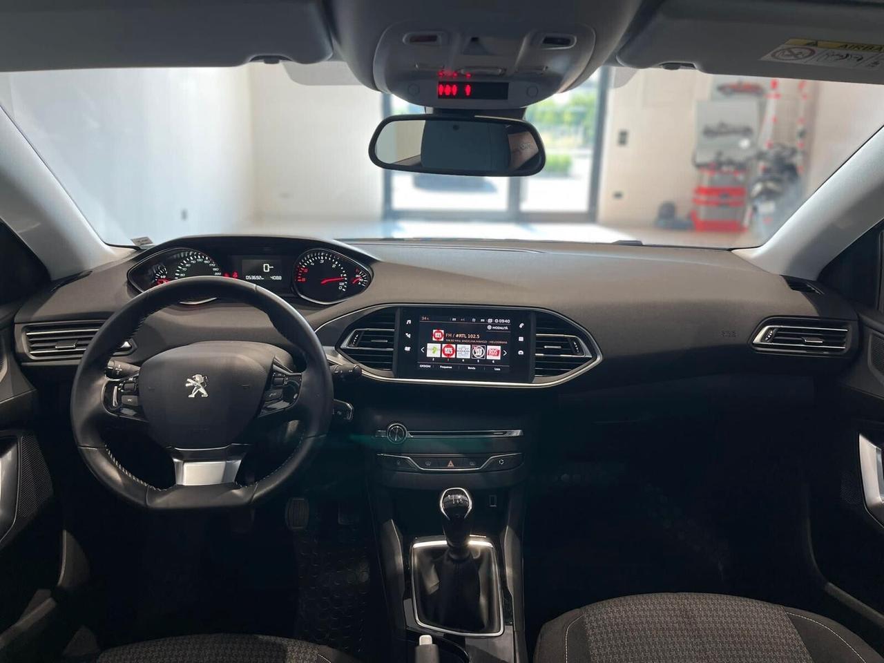 Peugeot 308 BlueHDi 100 S&S SW Business