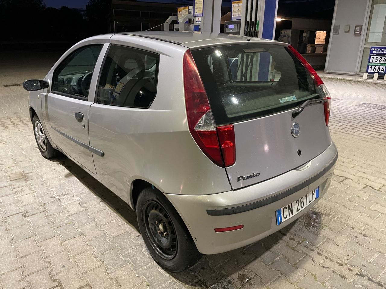 FIAT PUNTO 1.2 BENZINA NEOPATENTATI 170.000 KM.