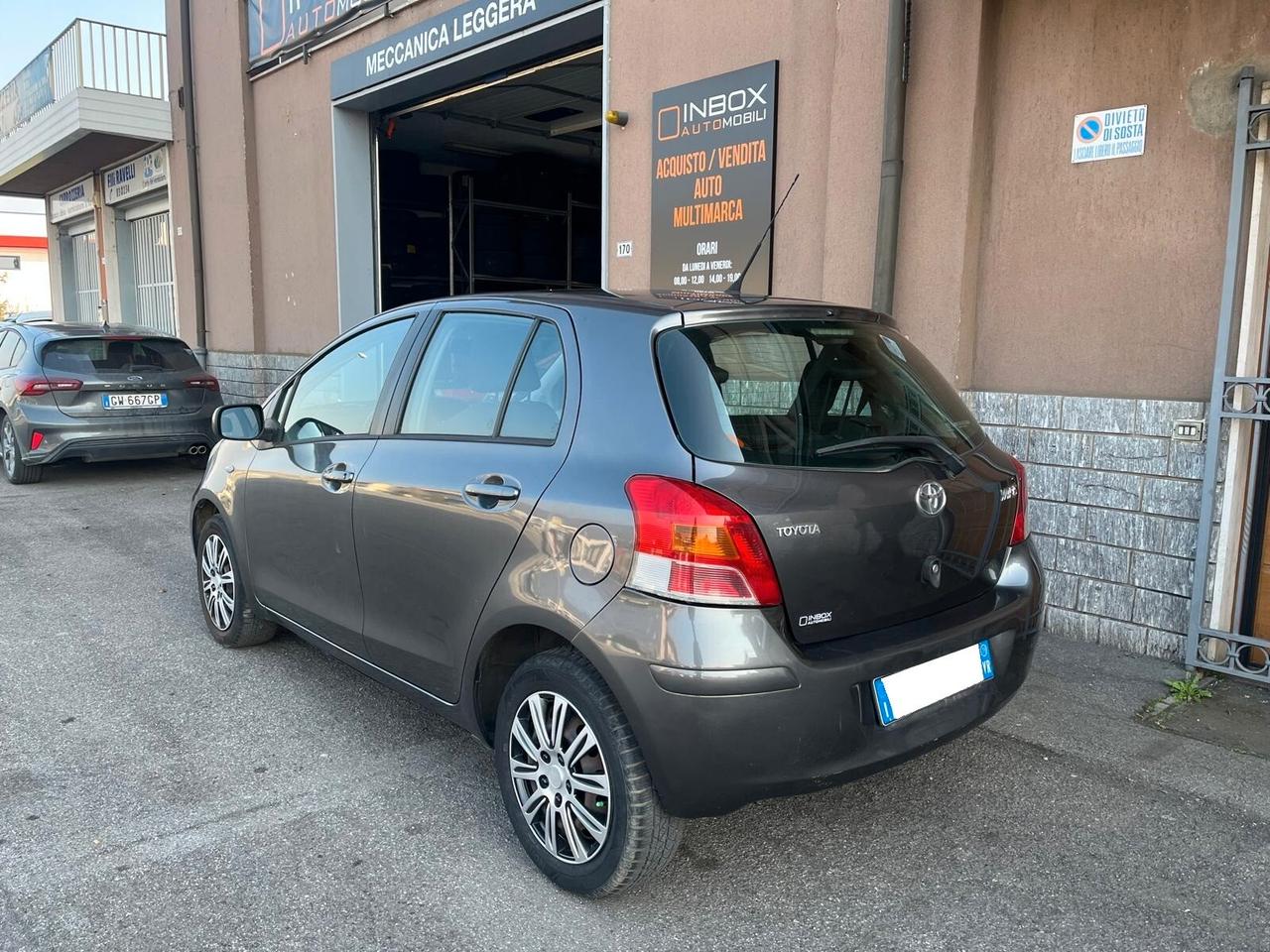 Toyota Yaris Yaris 5p 1.0 - NEOPATENTATI OK - UNICOPROPRIETARIO