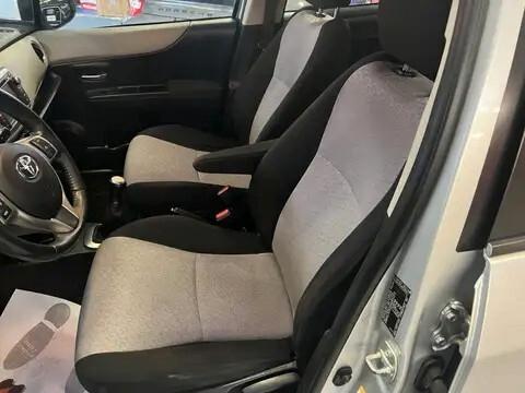 Toyota Yaris 1.0 Lounge | IDEALE NEO PATENTATI | Navi, Telecamera, Cruise Control