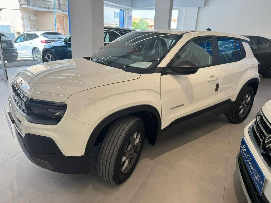 Jeep Avenger 1.2 t. e-hybr.mhev Longitude fwd 110cv edct6