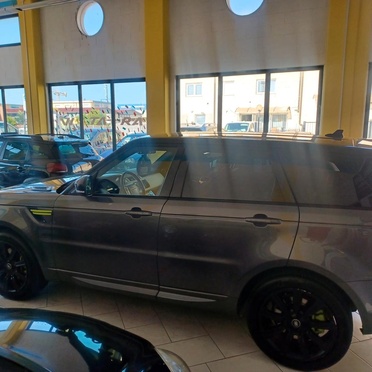 STUPENDA FULL OPTIONAL RANGE ROVER SPORT 3.0 TDI 4X4 AUTOM