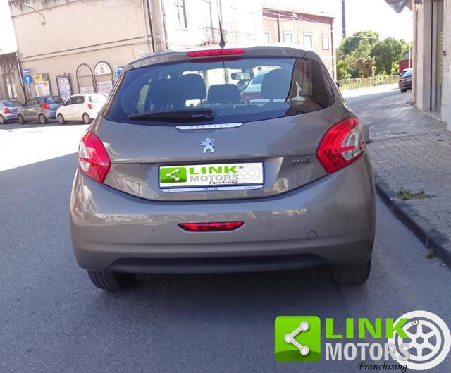 PEUGEOT 208 1° serie PureTech 82 5 porte Allure