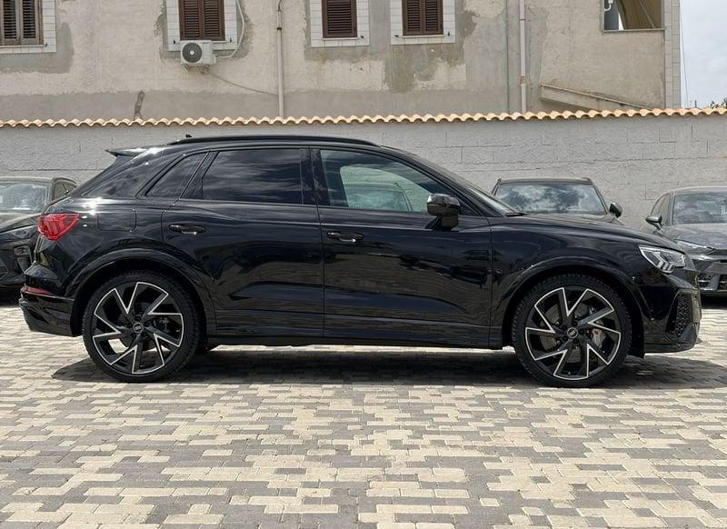Audi Q3 RSQ3 2.5 TFSI 400CV S-Tronic quattro