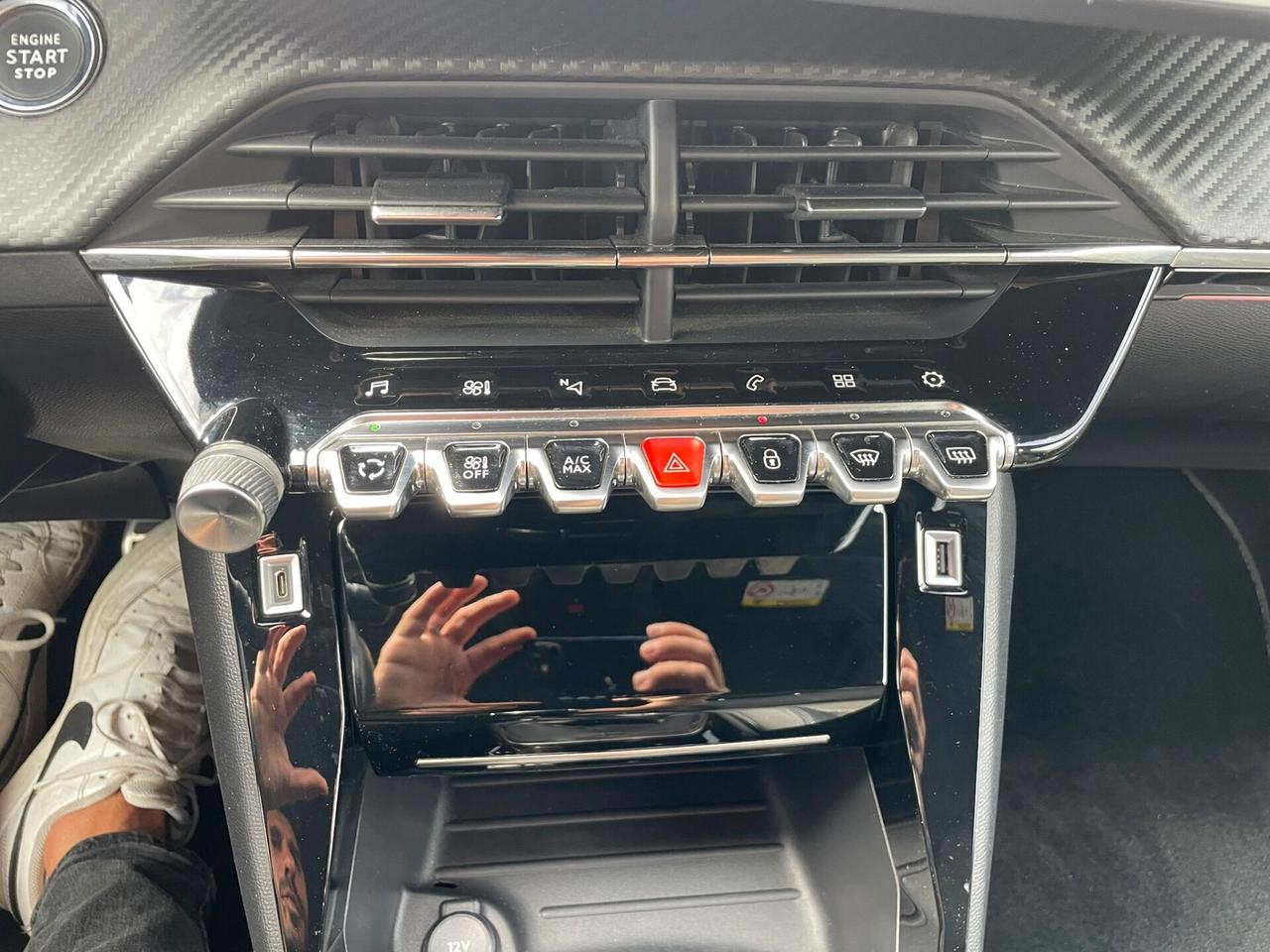 PEUGEOT 2008 1.5hdi GT-LINE *PACK LUCI*