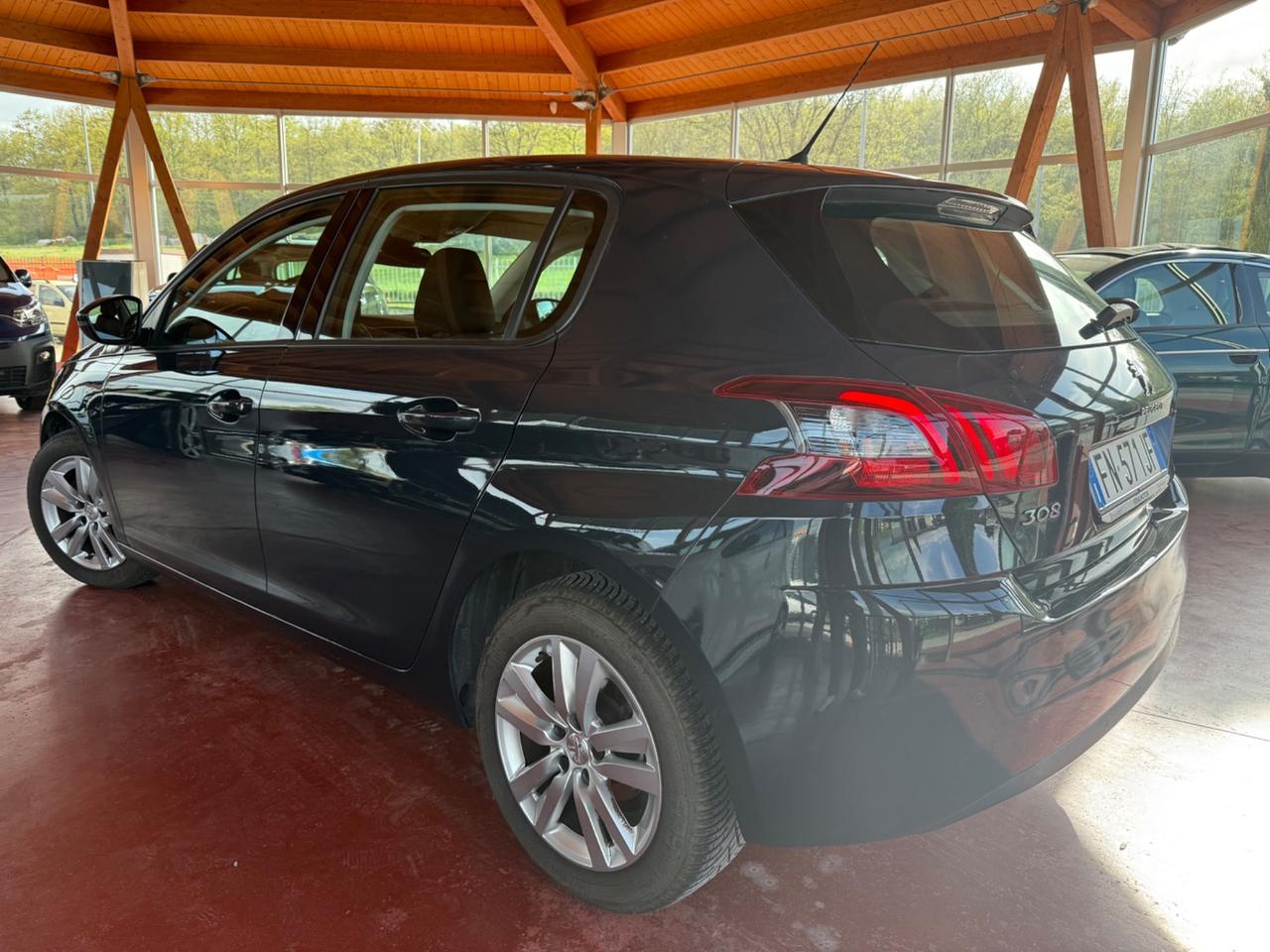 Peugeot 308 1.5 Diesel - Tagliandi certificati