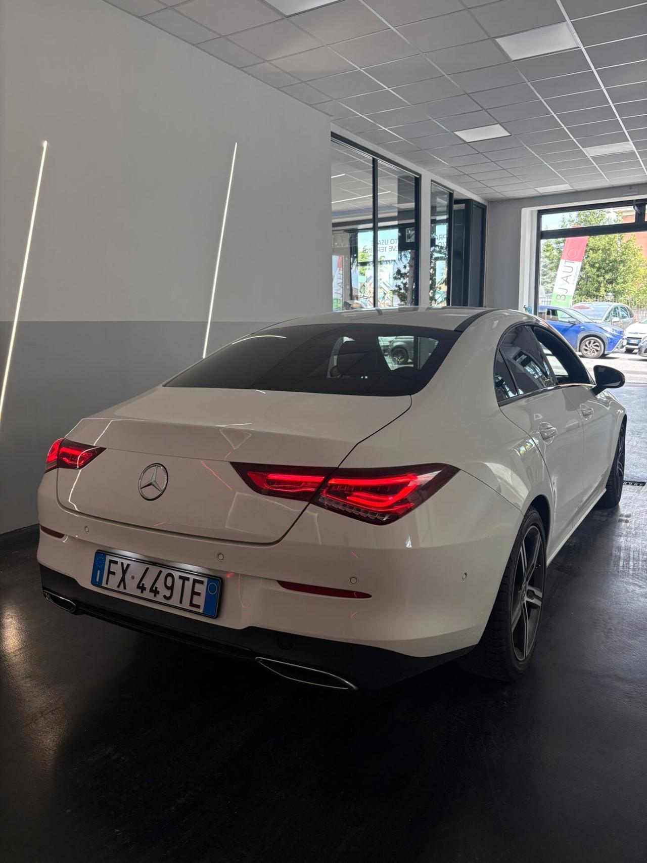 Mercedes-benz CLA 200 Automatic Executive