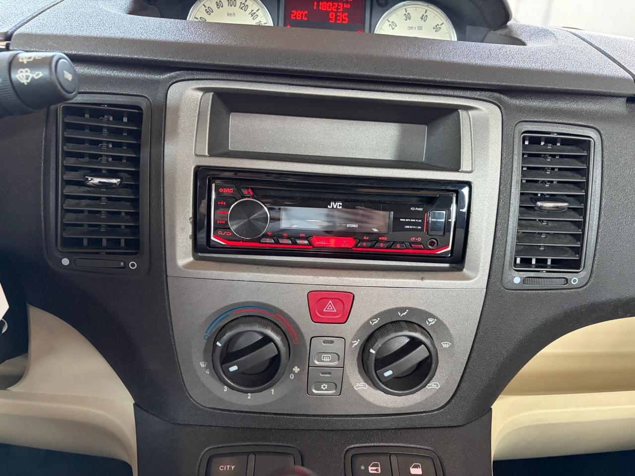 Lancia MUSA 1.4 16V Platino