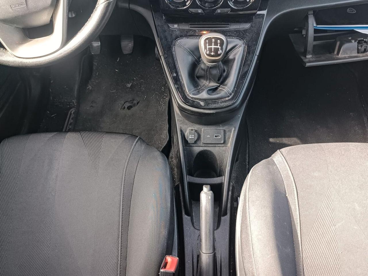 Lancia Ypsilon 1.2 69 CV 5 porte GPL Ecochic Elefantino Blu