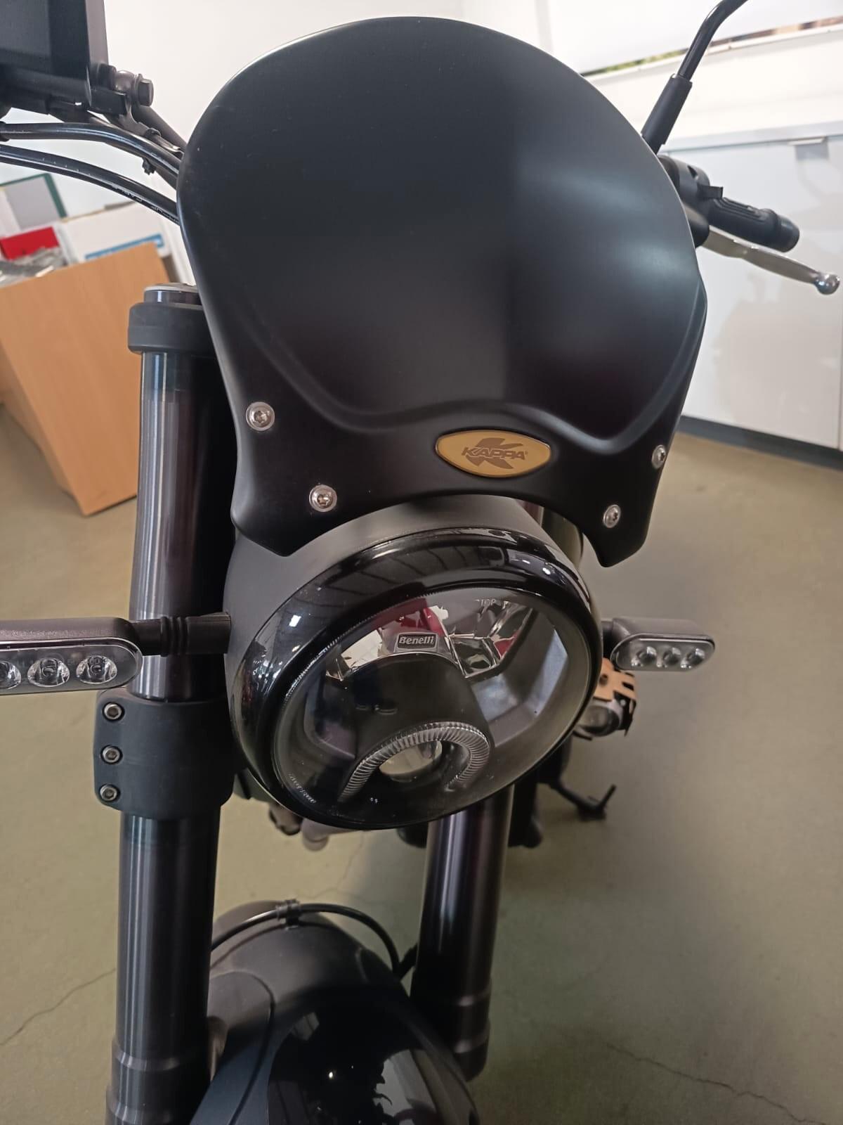 Benelli Leoncino 500