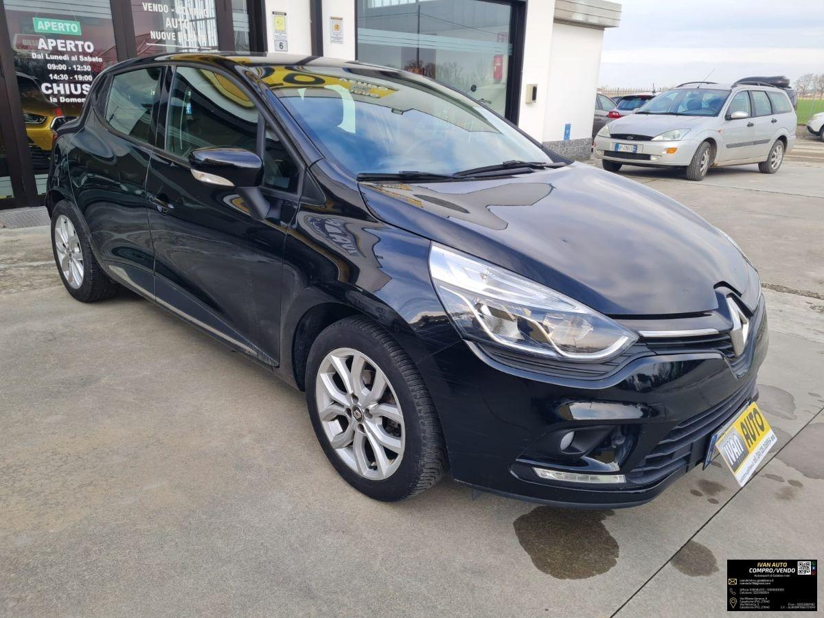 RENAULT Clio Benzina/Gpl-22.000 Km-Neopatentati