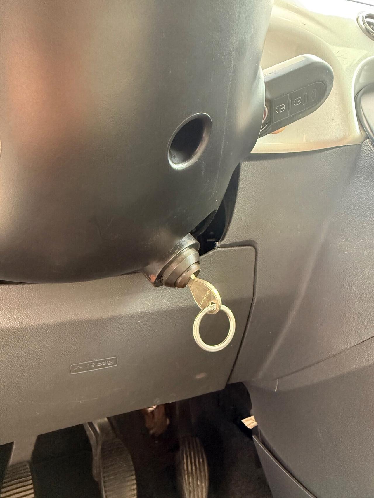 Fiat 500 1.3 Multijet Matt Black