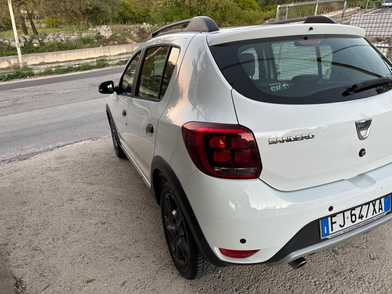 Dacia Sandero 1.5 dCi 90CV Serie Speciale Brave