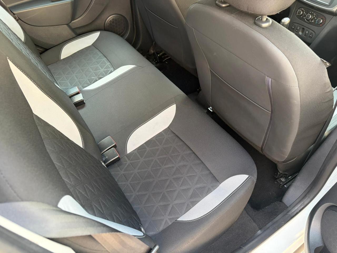 Dacia Sandero 900 TCe 12V 90CV Lauréate*EURO5*NEOPATENTATI