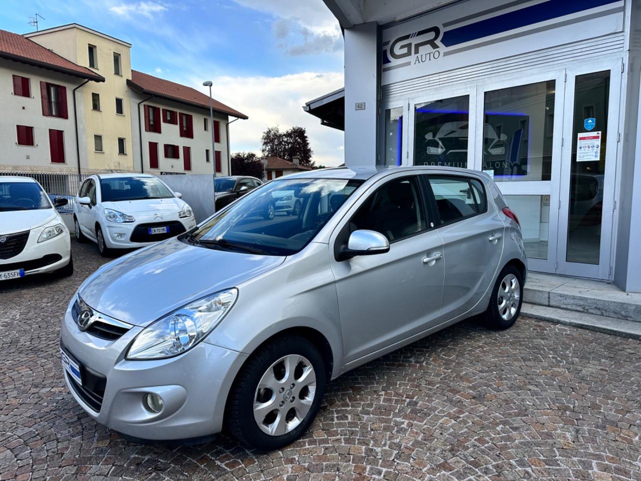 Hyundai i20 1.2Bz 78Cv 5P - Neopatentati