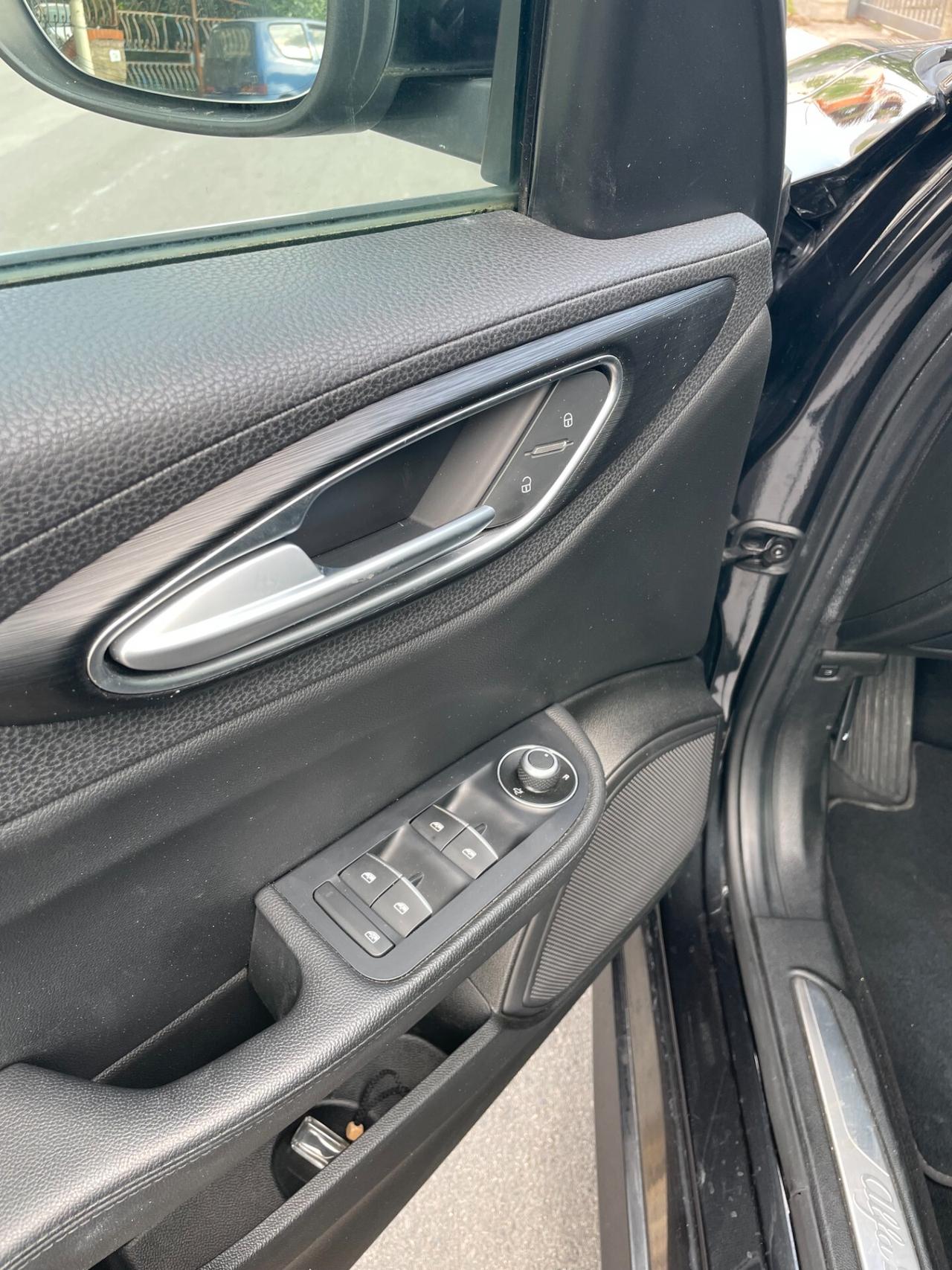 ALFA ROMEO Giulia 2.2 Turbodiesel 150CV AT8 SUPER