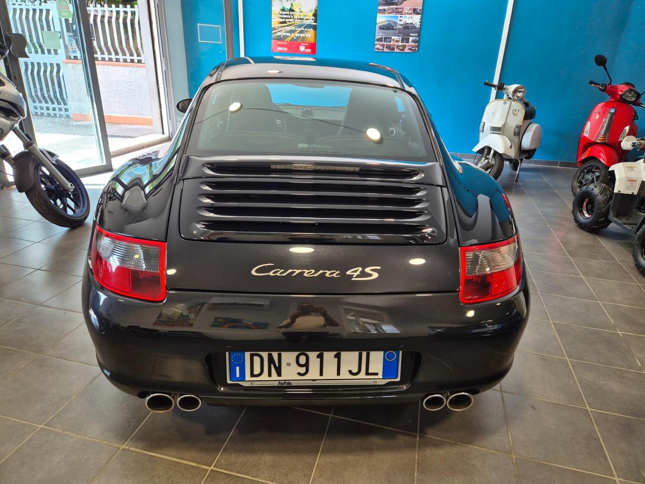 Porsche 911 Carrera 4S Coupé