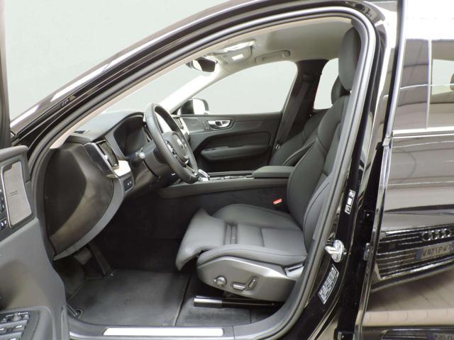 VOLVO XC60 T6 Plug-in hybrid AWD autom. Plus Dark Aziendale