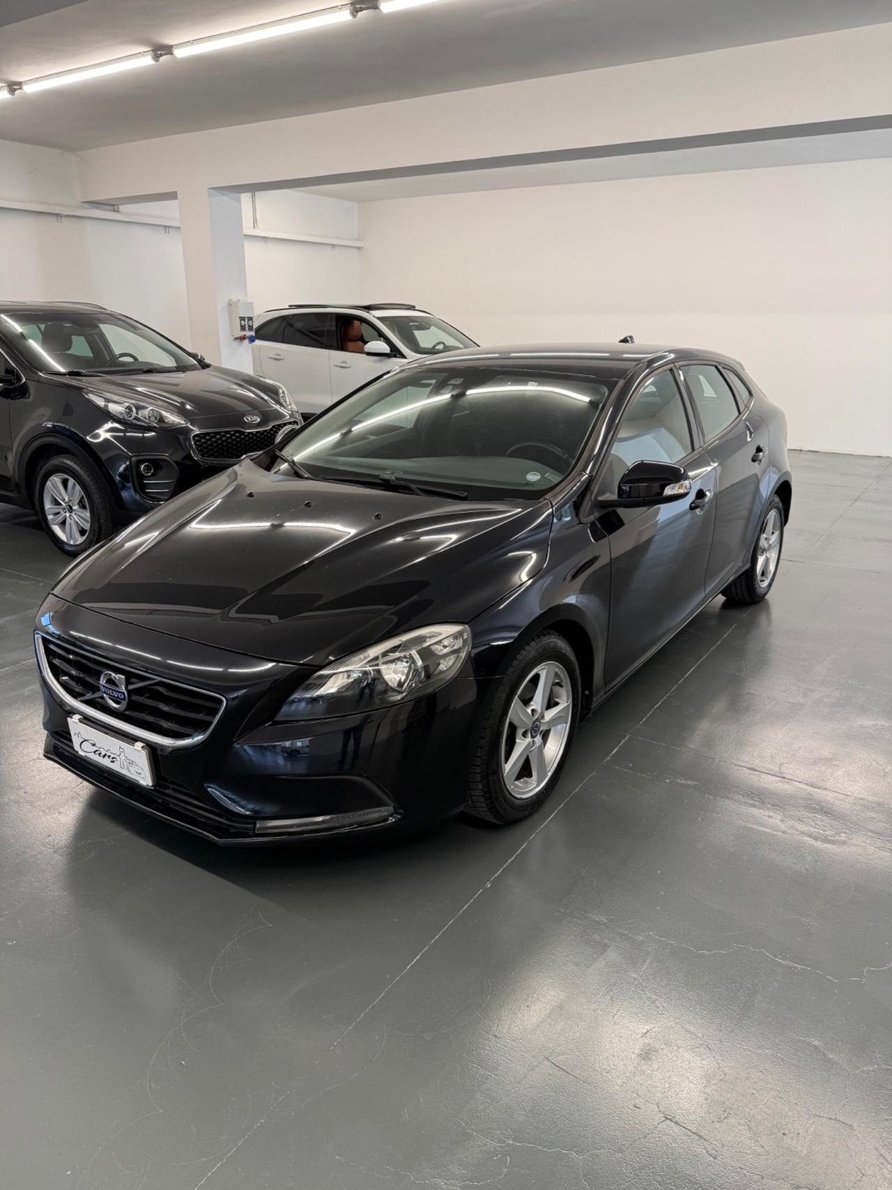 Volvo V40 D2 1.6 Momentum