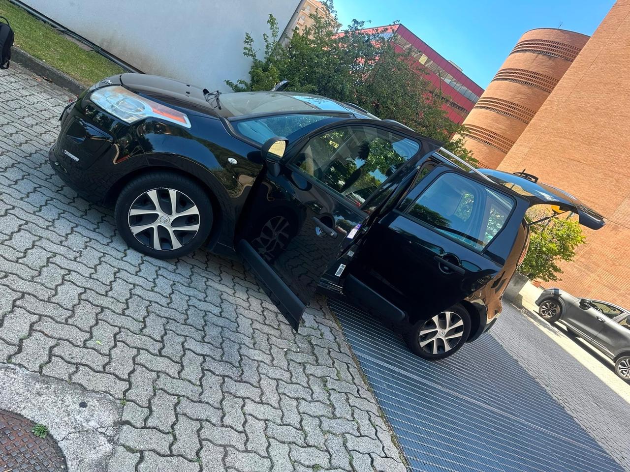 Citroen C3 Picasso 1.4 VTi 95 GPL airdream Seduction