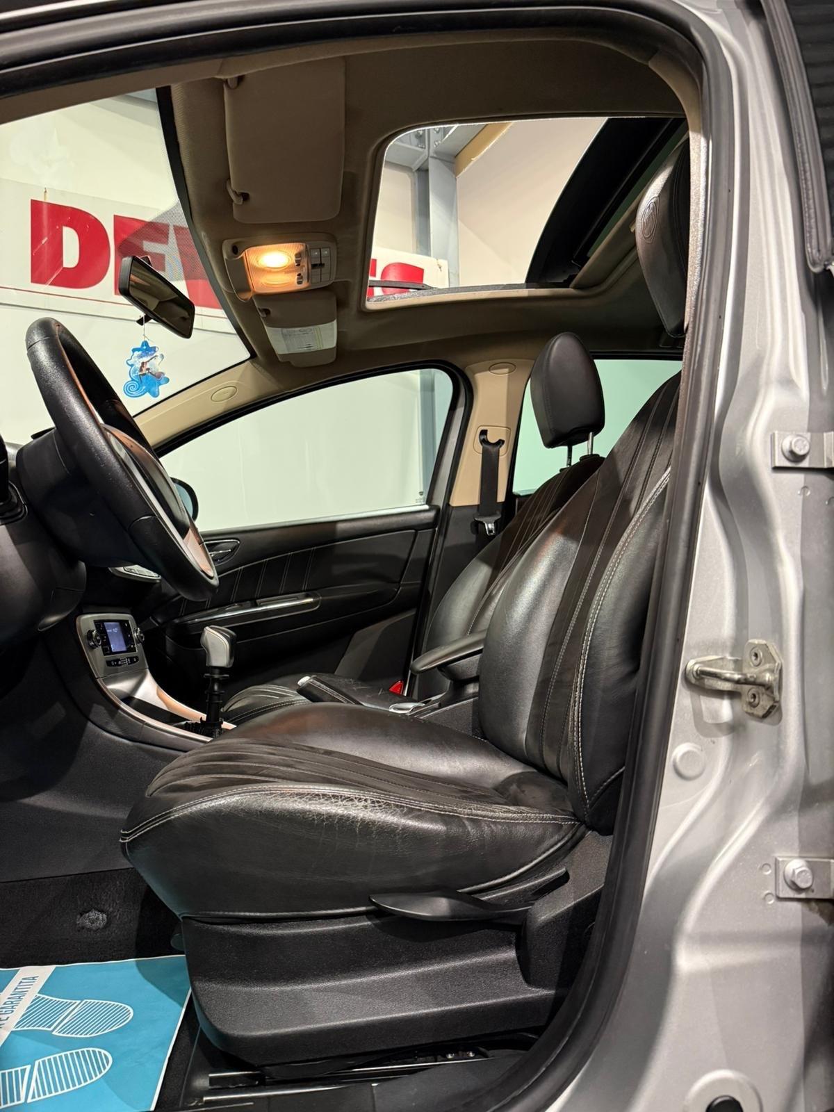 Lancia Delta 1.6 MJT -NEOPATENTATI