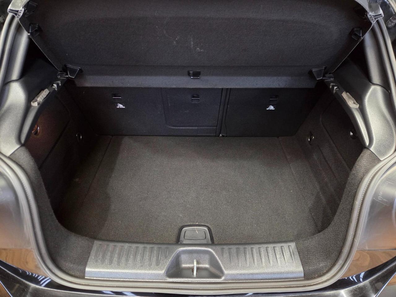 Mercedes A 200 D Premium my16