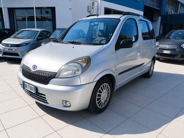 TOYOTA Yaris Verso 1.3i 16V Ok Neopatentati