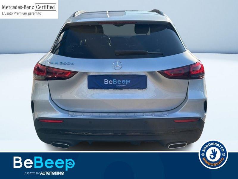 Mercedes-Benz GLA 200 D PREMIUM AUTO