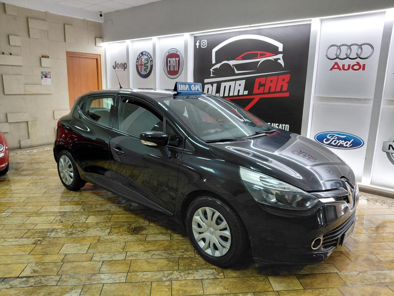 Renault Clio 1.2 75CV GPL 5 porte 2015