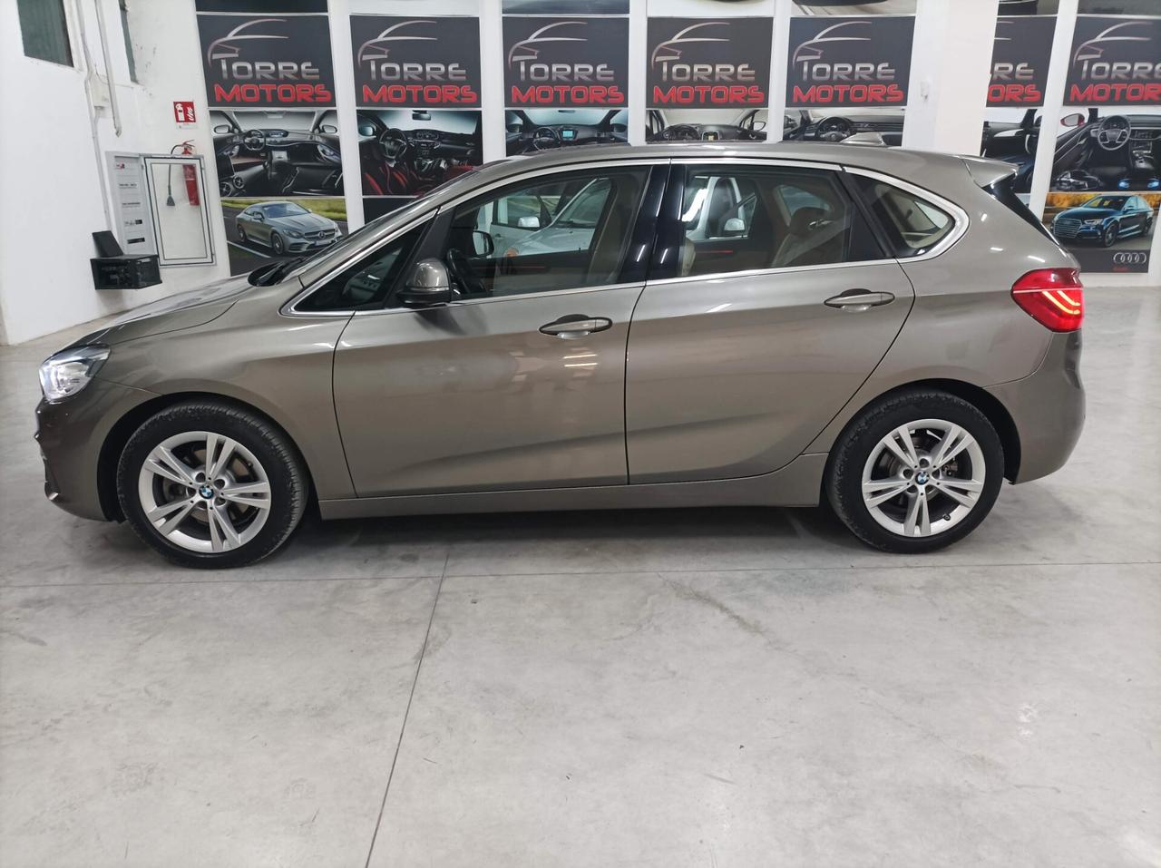 Bmw 2er Active Tourer 218d CV150 Active Tourer Luxury