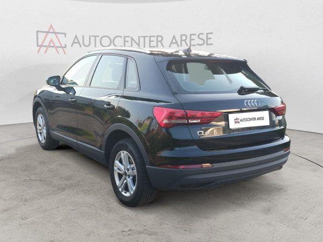 AUDI Q3 45 TFSI e S tronic Business