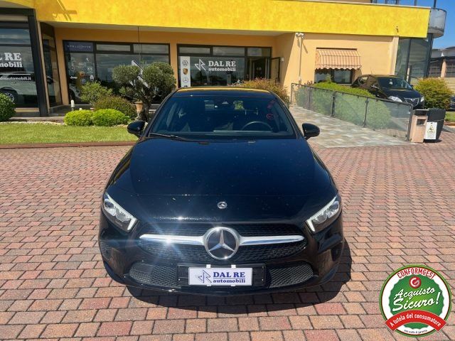 MERCEDES-BENZ A 180 d Progressive